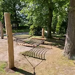 Zirkelsteinresort Ggmbh בית הארחה Schöna